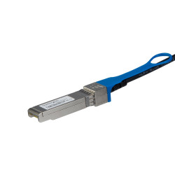 StarTech.com Câble SFP+ à connexion directe compatible HPE JD095C - Cordon DAC Twinax de 65 cm