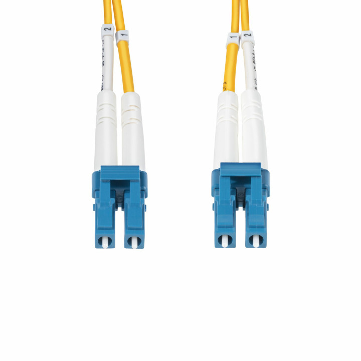 StarTech.com 10m (32.8ft) LC to LC (UPC) OS2 Single Mode Duplex Fiber Optic Cable, 9/125µm, 100G, Bend Insensitive, Low Insert