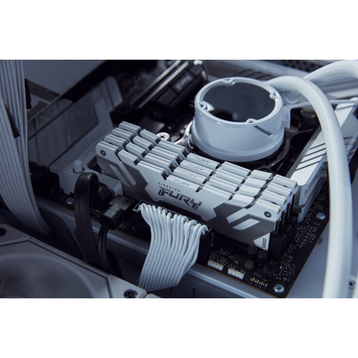 Kingston Technology FURY DIMM DDR5 CL32 32Go 6000 MT/s (kit de 2) Renegade Blanc XMP