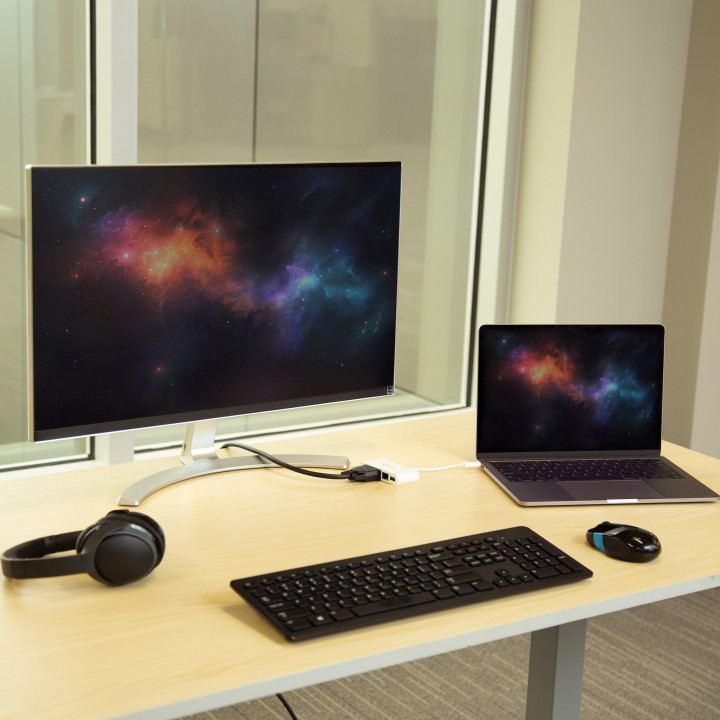 StarTech.com Adaptateur Multiport USB C - Adaptateur Vidéo USB-C vers DVI-D (numérique) avec 60W PD Passthrough Charging, GbE