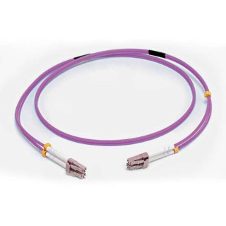 C2G 15 M CORDON DE RACCORDEMENT FIBRE OPTIQUE LC/LC OM4 LSZH - VIOLET