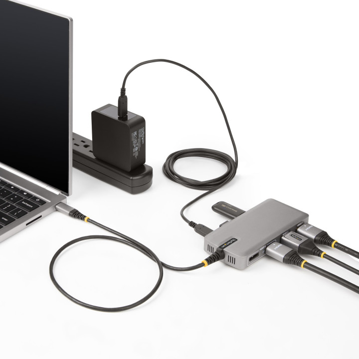 StarTech.com Adaptateur USB-C Triple Moniteur Multiport - Double HDMI 4K 60Hz + 4K 30Hz et DisplayPort, Hub USB 10Gbps 3 ports,