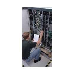 APC WSTRTUP5X8-AX-26 service d'installation