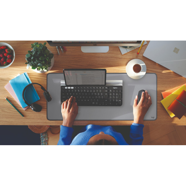 Logitech Desk Mat