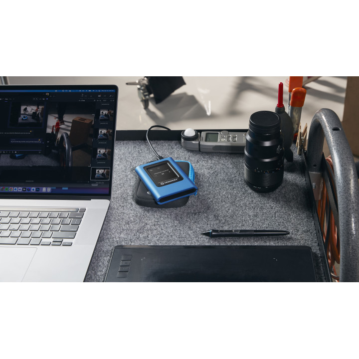 Kingston Technology IronKey 7680GB Vault Privacy 80 XTS-AES 256-bit Encrypted External SSD