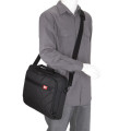Case Logic DLC-117 Black 43,9 cm (17.3") Sac Messenger Noir