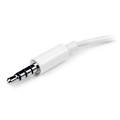 StarTech.com Adaptateur pour casque avec prises pour écouteur et microphone séparées - Mini-Jack 3,5mm 1x (M) 2x (F) - Blanc