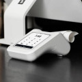 SumUp Solo lecteur de cartes à puce Batterie Wi-Fi + 4G Blanc