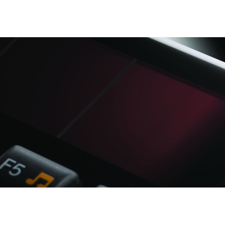 Logitech K750