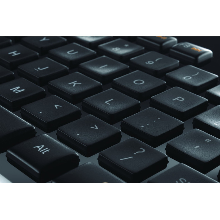 Logitech K750
