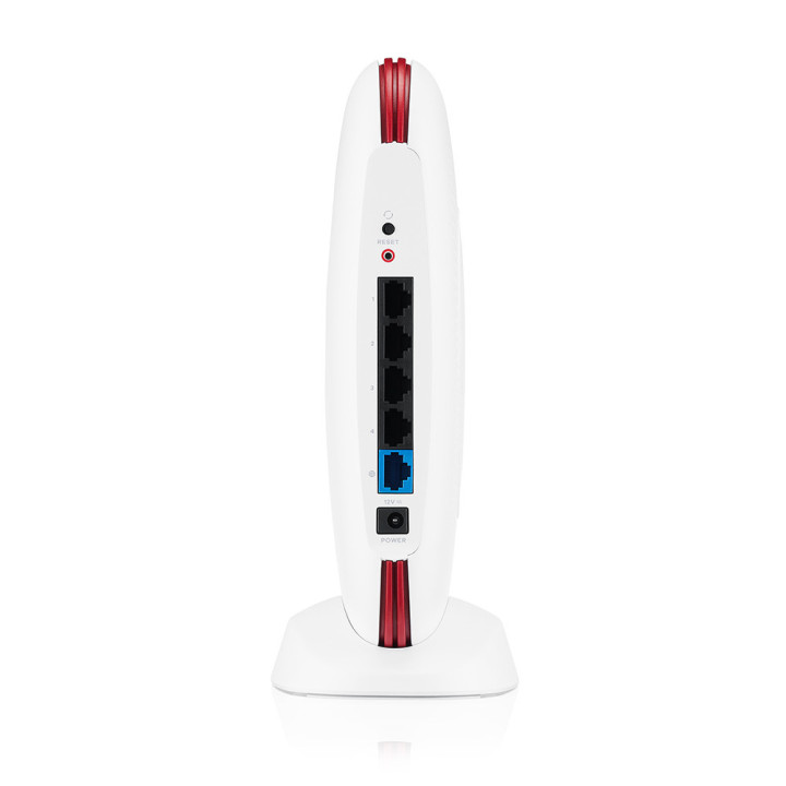 Zyxel SCR50AXE-EU0101F routeur sans fil Gigabit Ethernet Tri-bande (2,4 GHz / 5 GHz / 6 GHz) Blanc