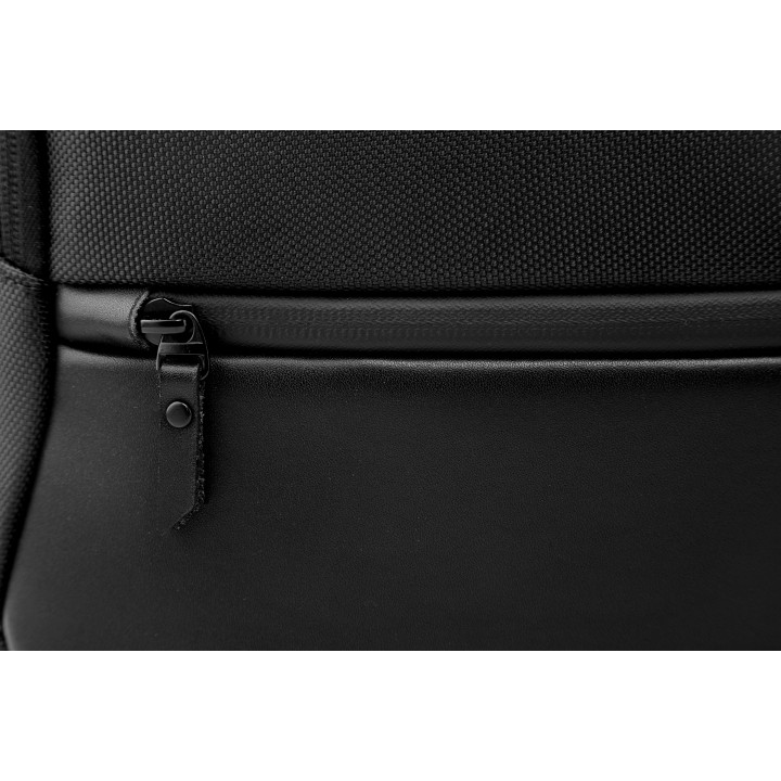 DELL PE1520C 38,1 cm (15") Malette Noir