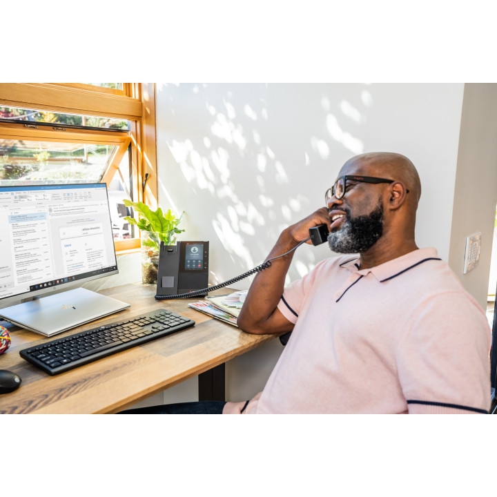 Poly Téléphone multimédia professionnel CCX 500 avec Open SIP et compatible PoE