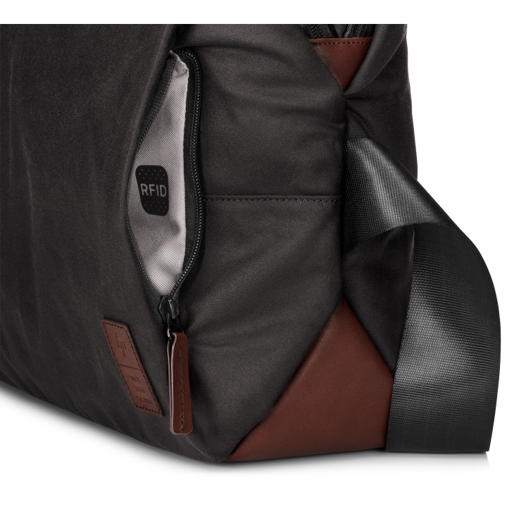 HP 8GF07AA 39,6 cm (15.6") Malette Marron