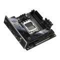 ASUS ROG STRIX X670E-I GAMING WIFI AMD X670 Emplacement AM5 mini ITX