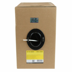 StarTech.com Câble Ethernet Cat 5e en Vrac - 304,8 m - Solide - Classé CMR - Blanc - Conforme TAA