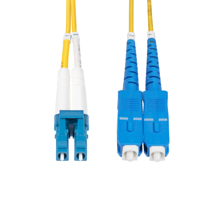 StarTech.com Câble Fibre Optique de 50m Duplex Monomode LC vers SC(UPC) OS2, 9/125µm, 100G, Cordon Fibre Optique, Insensible 