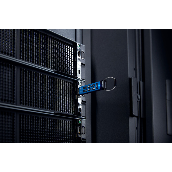 Kingston Technology IronKey Keypad 200C USB-C de 128 Go, FIPS 140-3 niveau 3 (en attente) AES-256